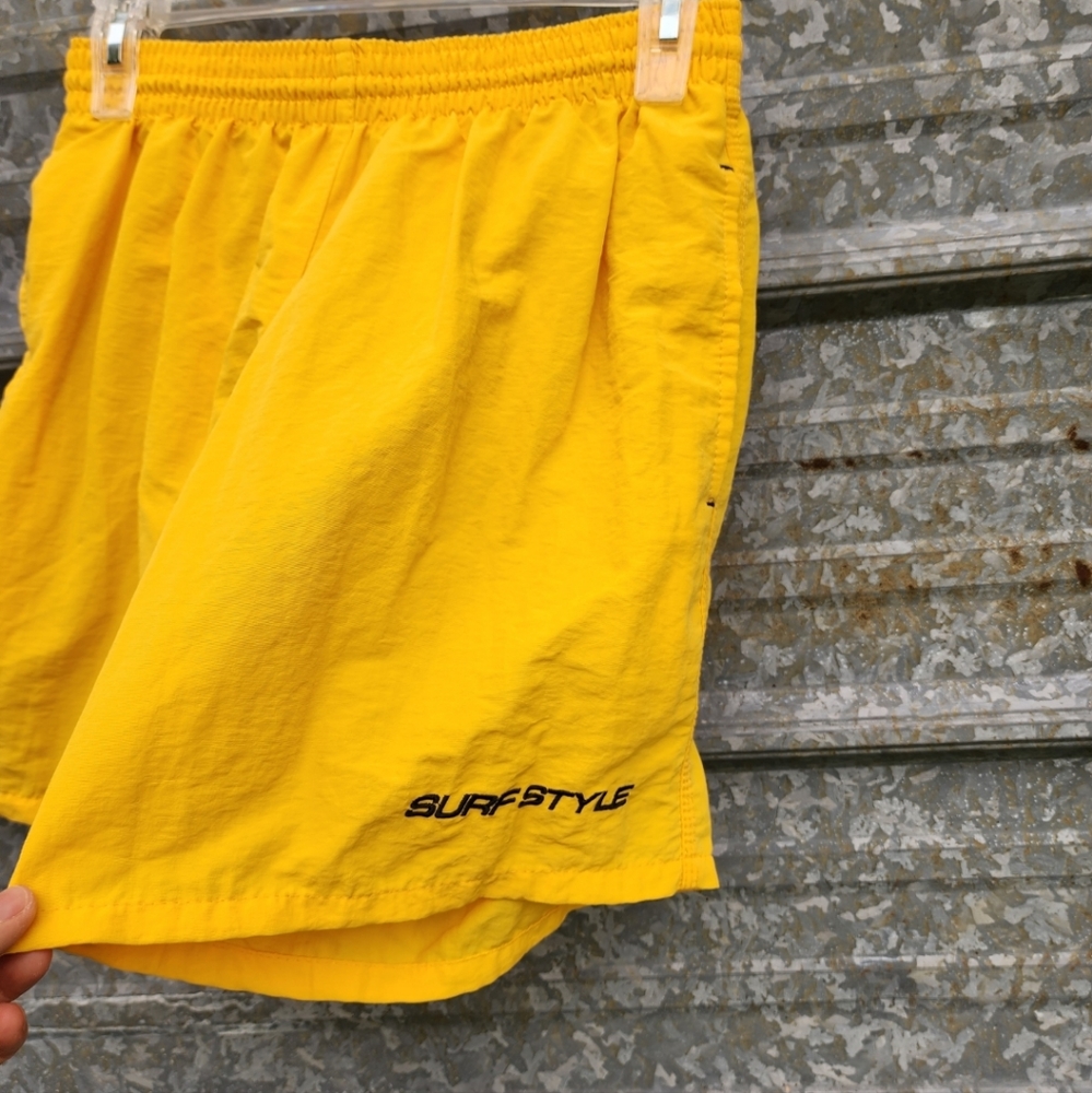VINTAGE Surf Style Swimming Trunks - Picture 5 of 13